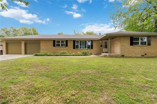 713 Carlton Street, Springdale, AR 72762
