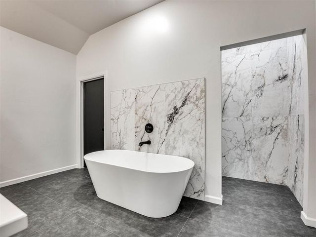 14301 Village Trail, Piedmont, OK 73078