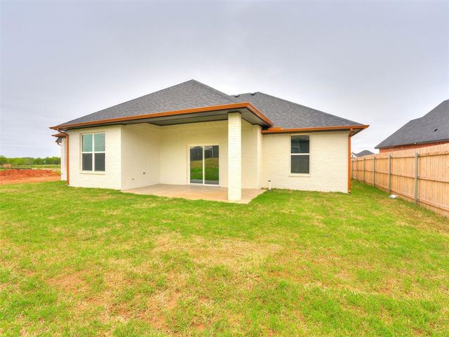 14301 Village Trail, Piedmont, OK 73078