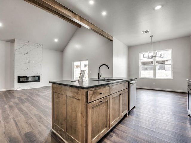 14301 Village Trail, Piedmont, OK 73078