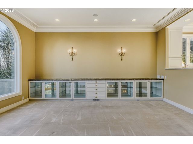 2338 Sw 15TH Ave, Portland, OR 97201