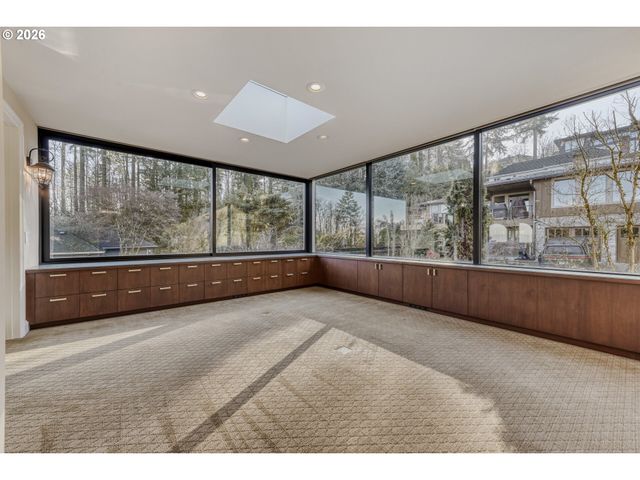 2338 Sw 15TH Ave, Portland, OR 97201