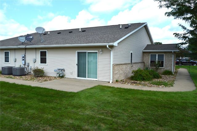 1509 12th Avenue, Vinton, IA 52349