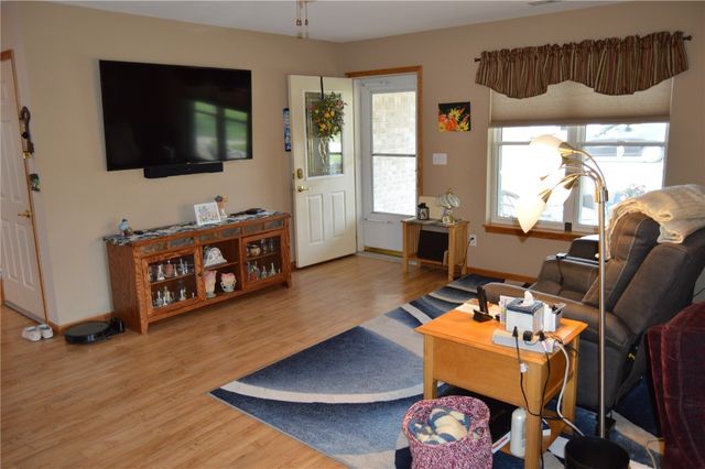 1509 12th Avenue, Vinton, IA 52349