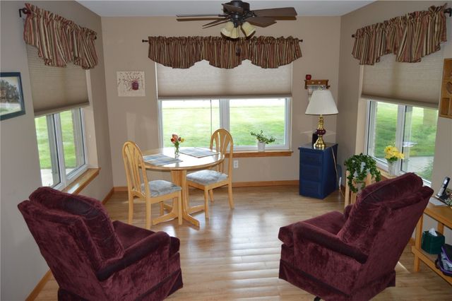 1509 12th Avenue, Vinton, IA 52349