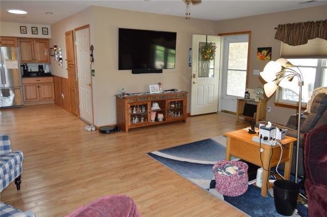 1509 12th Avenue, Vinton, IA 52349