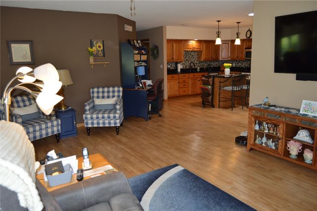 1509 12th Avenue, Vinton, IA 52349