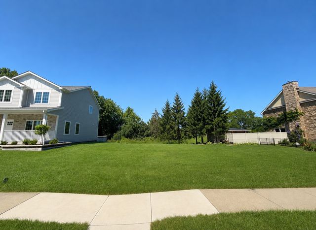 1140 Honeysuckle Drive, Wheeling, IL 60090