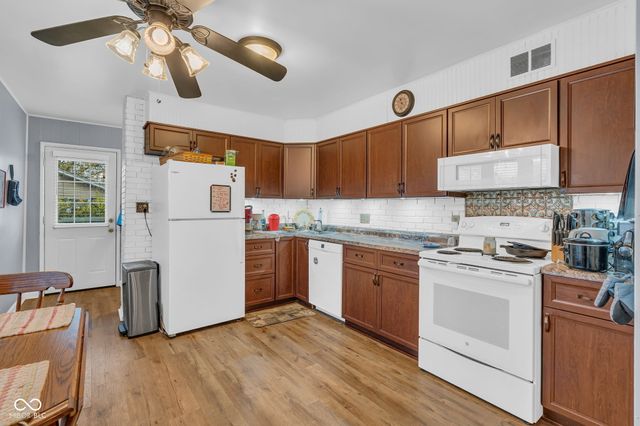 239 Shelton Place, Whiteland, IN 46184