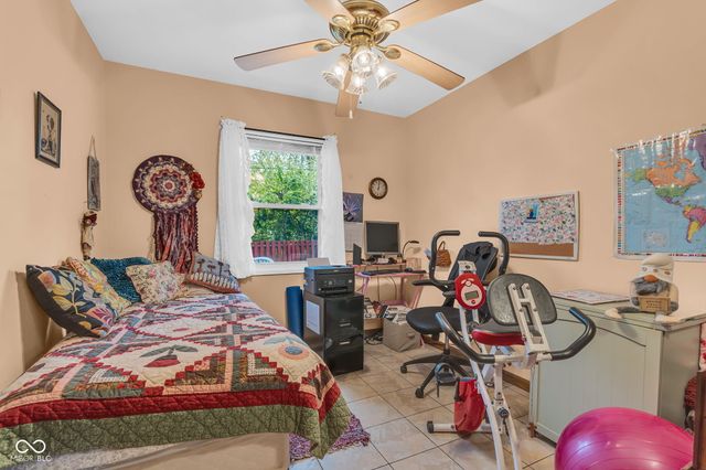 239 Shelton Place, Whiteland, IN 46184