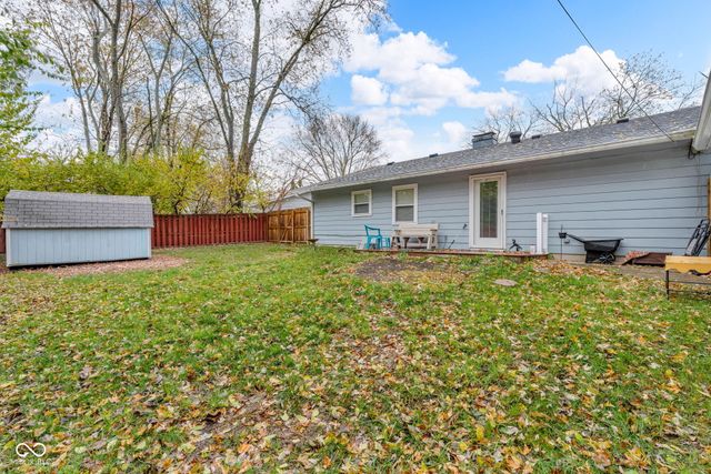 239 Shelton Place, Whiteland, IN 46184