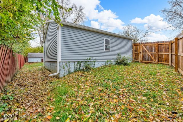 239 Shelton Place, Whiteland, IN 46184