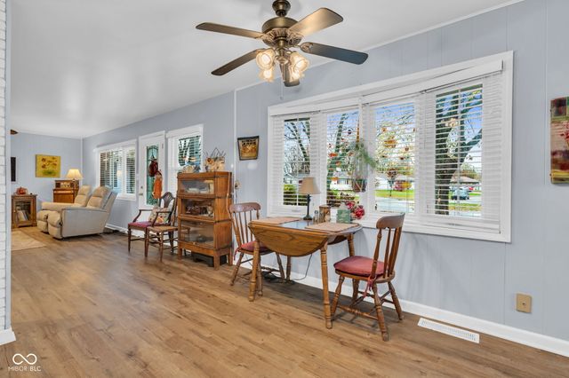 239 Shelton Place, Whiteland, IN 46184