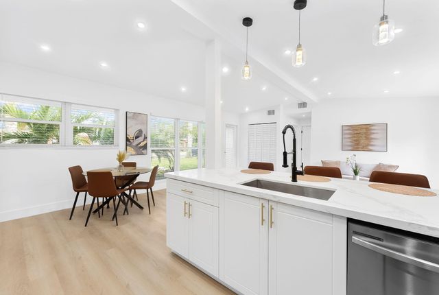 2249 SW 34th Way, Fort Lauderdale, FL 33312