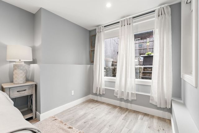 772 E 6th St 1, Boston, MA 02127