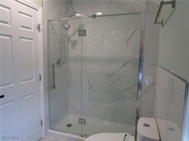 785 Starkweather Avenue, Cleveland, OH 44113