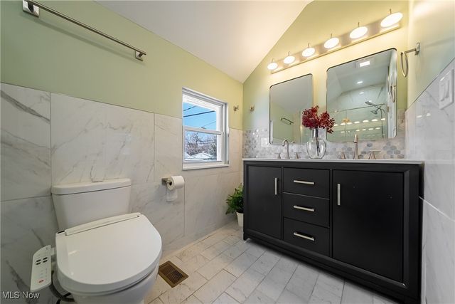 785 Starkweather Avenue, Cleveland, OH 44113