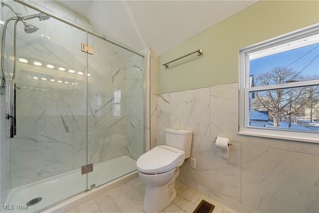 785 Starkweather Avenue, Cleveland, OH 44113