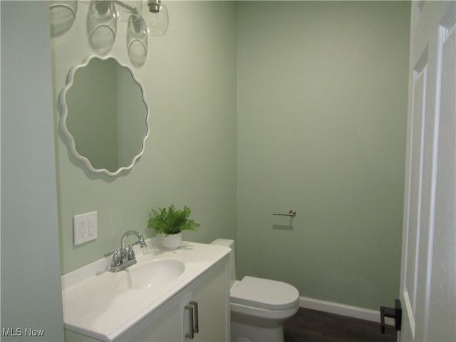 785 Starkweather Avenue, Cleveland, OH 44113