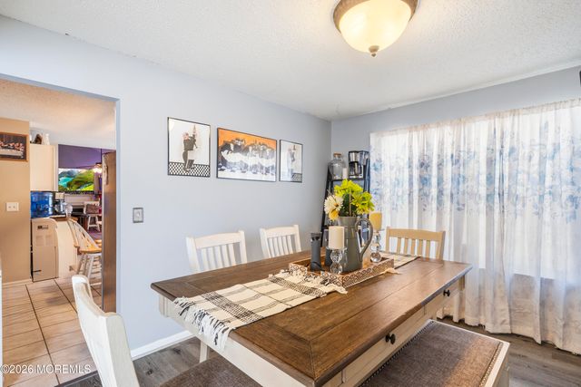 5 Brentwood Drive, Bayville, NJ 08721