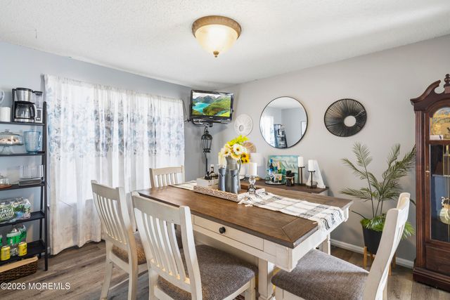 5 Brentwood Drive, Bayville, NJ 08721