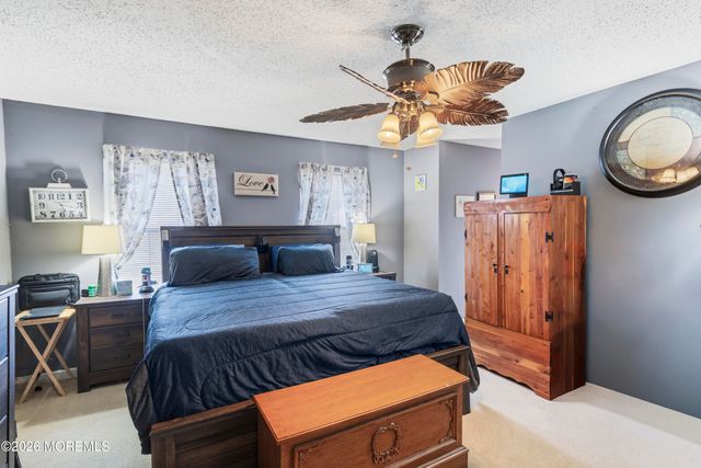 5 Brentwood Drive, Bayville, NJ 08721