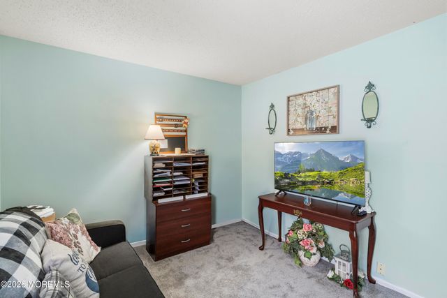 5 Brentwood Drive, Bayville, NJ 08721