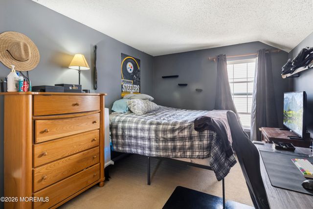 5 Brentwood Drive, Bayville, NJ 08721