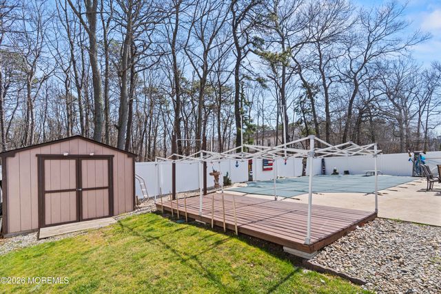 5 Brentwood Drive, Bayville, NJ 08721