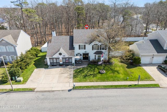 5 Brentwood Drive, Bayville, NJ 08721