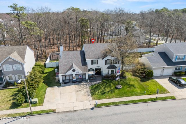 5 Brentwood Drive, Bayville, NJ 08721