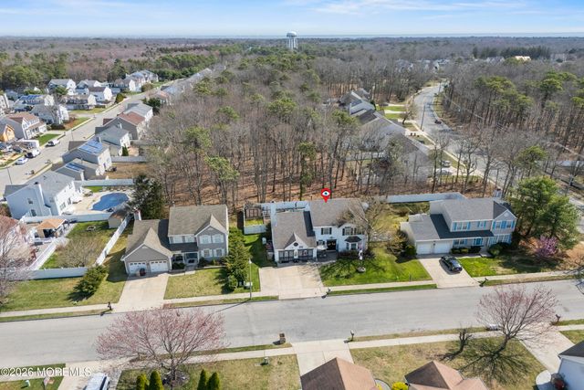 5 Brentwood Drive, Bayville, NJ 08721