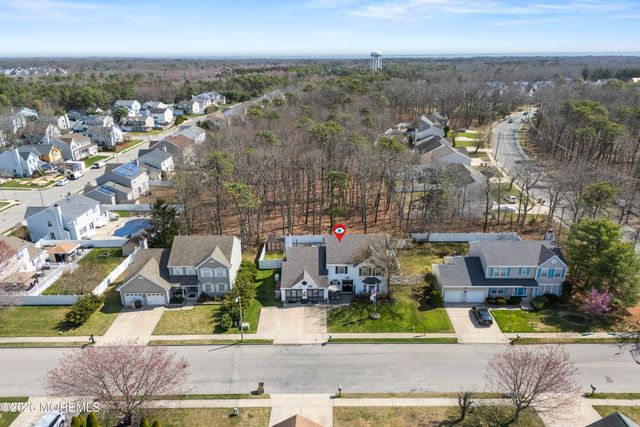 5 Brentwood Drive, Bayville, NJ 08721