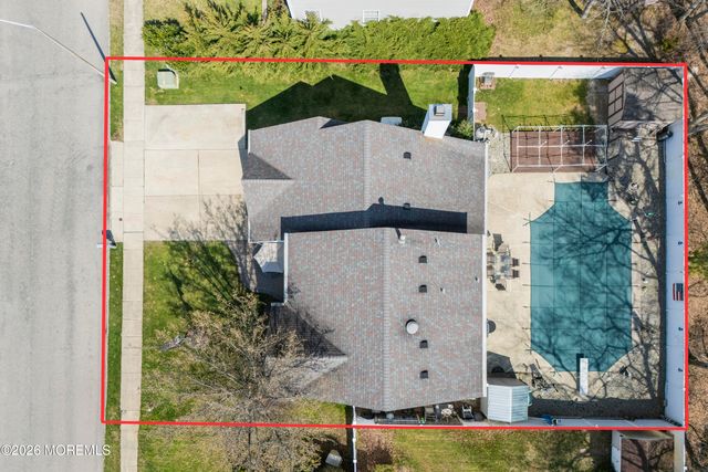 5 Brentwood Drive, Bayville, NJ 08721