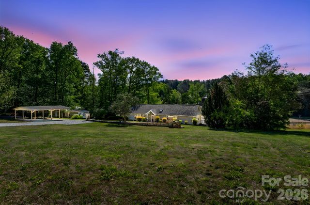 6691 Love Point Road, Denver, NC 28037