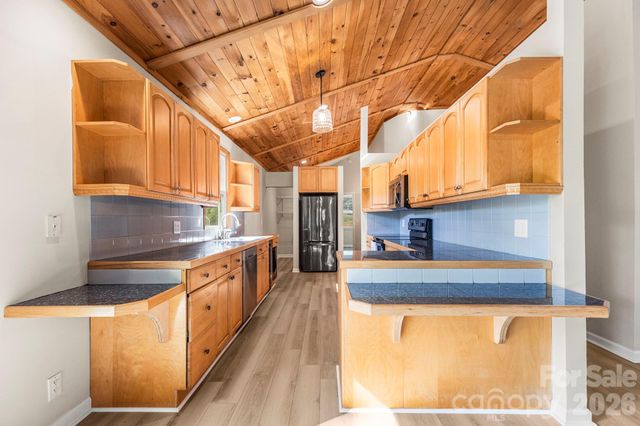 6691 Love Point Road, Denver, NC 28037
