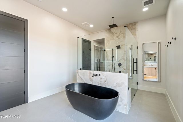 1320 E Sagebrush Drive, Phoenix, AZ 85085