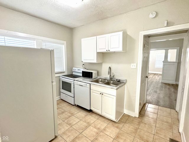 824 N Lasalle Street, Indianapolis, IN 46201