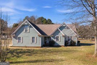37 Heather Circle, Cave Spring, GA 30124