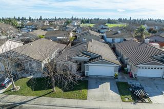 2012 Spring Ln, Modesto, CA 95356