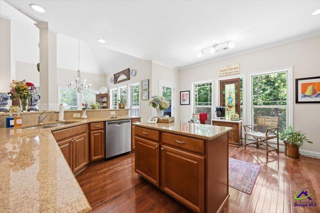 103 N Knotty Court, Forsyth, GA 31029