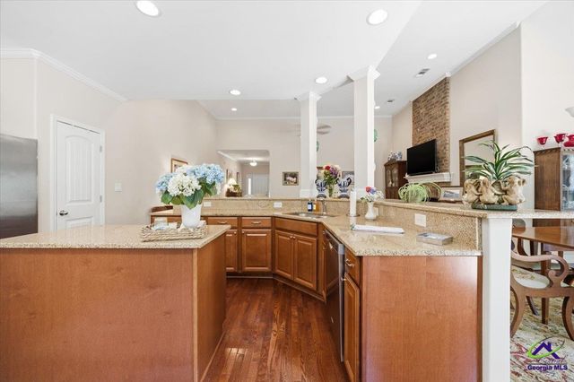 103 N Knotty Court, Forsyth, GA 31029