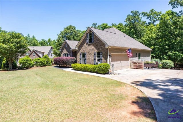 103 N Knotty Court, Forsyth, GA 31029