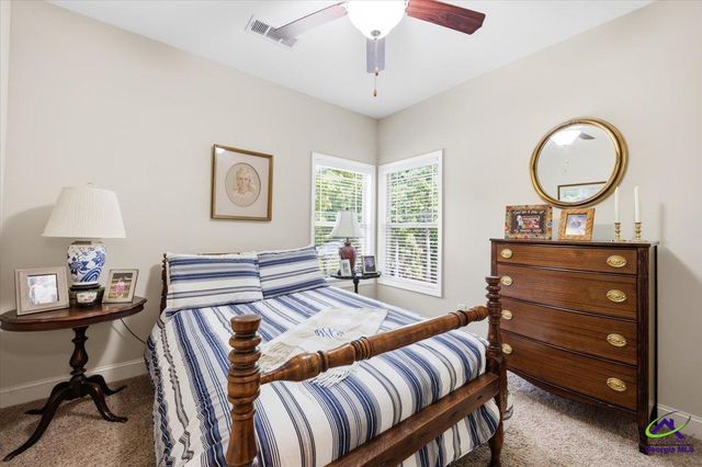 103 N Knotty Court, Forsyth, GA 31029