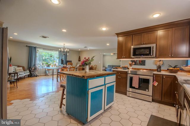816 RIVERSIDE DR, Salisbury, MD 21801