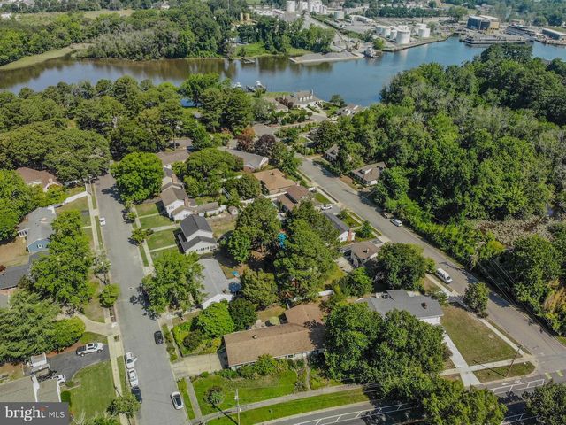 816 RIVERSIDE DR, Salisbury, MD 21801