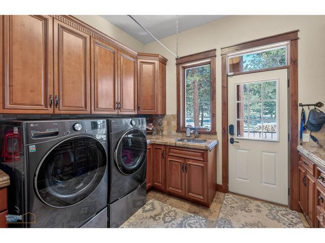11981 Spruce Canyon Cir, Golden, CO 80403