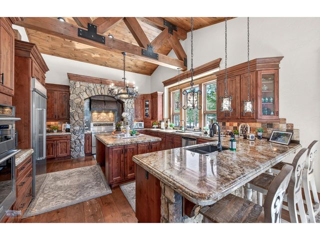 11981 Spruce Canyon Cir, Golden, CO 80403