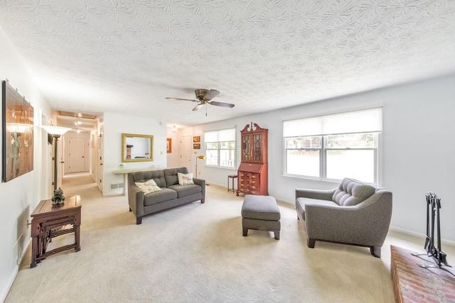 2652 Green Meadow Lane NE, Marietta, GA 30066