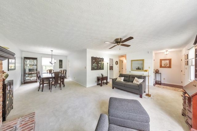 2652 Green Meadow Lane NE, Marietta, GA 30066
